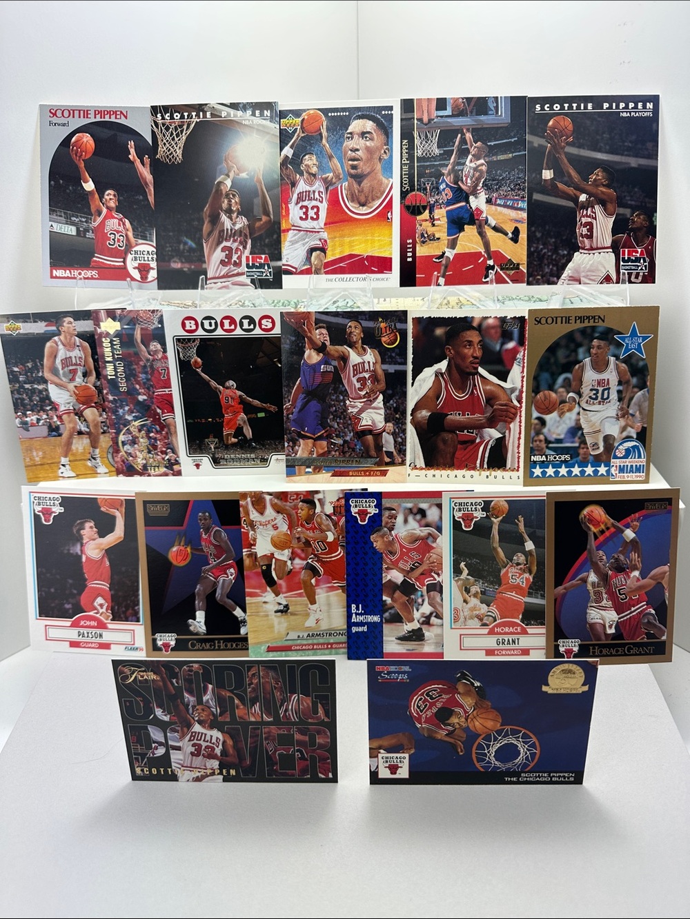 Scottie Pippen Bulls w/ Rodman/Grant Toni Kukoc Rookie & 90s teammates lot of 19
